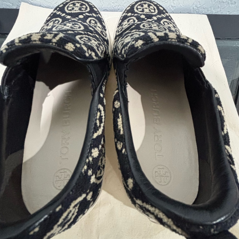 Tory Burch Black and Cream Slip-On Sneakers - Picture 6 of 13